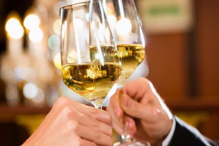 解酒喝什么最好最快?这四个食物醉缓解宿醉不适感