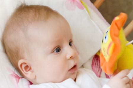 新生儿要怎么照顾?这些照顾技巧帮助新手父母再也不手忙脚乱