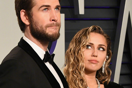 麦莉锤弟分手,十年恋情遗憾告终