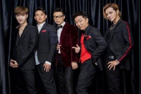 男人帮为青岛贵妇黄渤庆生,网友:这是令人羡慕的神仙友谊