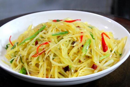 酸辣土豆丝的做法,酸辣土豆丝的家常做法步骤