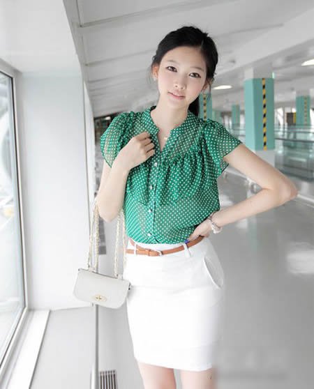 清爽短袖衫 做时代的职场女强人