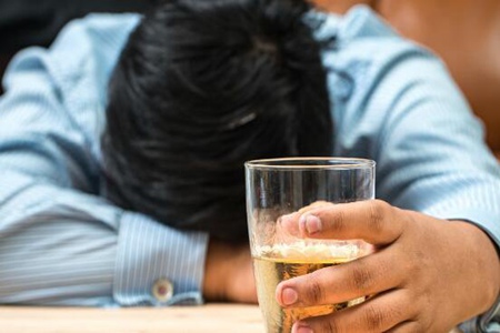 男人容易衰老的原因是什么？这五个原因造成请及时改正