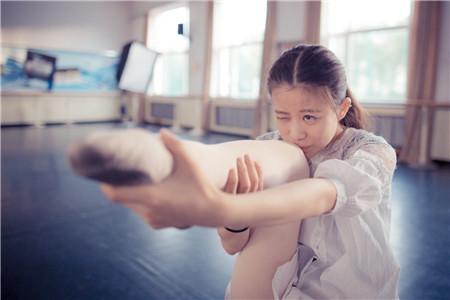 月经初潮前的征兆,做好这三件事减少月经初潮负面影响