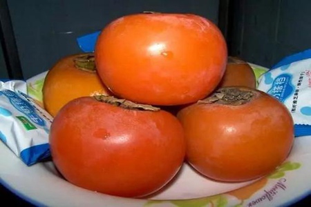柿子不能和什么一起吃?这五个吃柿子不能吃的食物