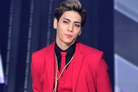 金钟铉去世2周年SM发文悼念,艺人自杀频繁造型厂成催命符