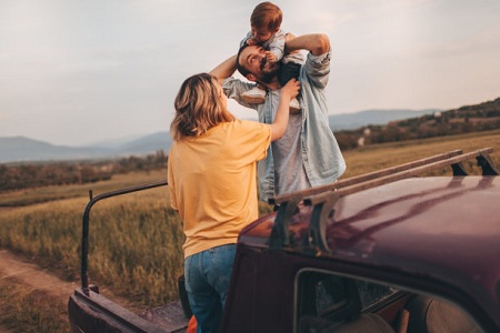 父母如何正确育儿?就要学会自我修行