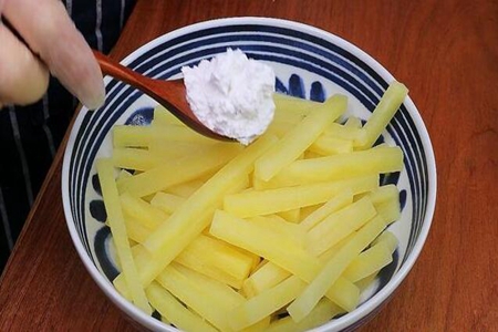 薯条怎么做才外脆里嫩