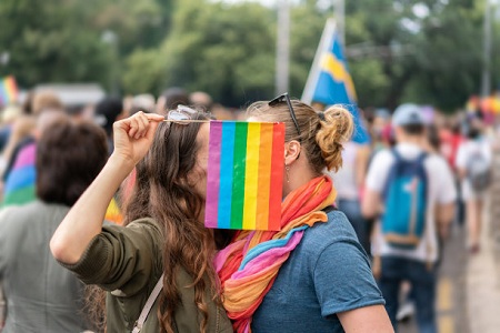 泰国同性婚姻合法化,原来这就是不一样的爱