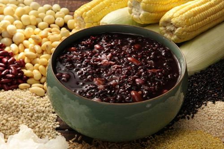 黑米的功效与作用,这三种黑米的做法简单美味