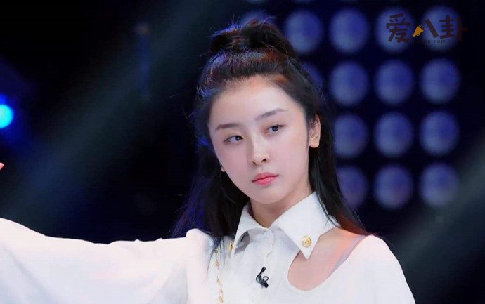 她是真性情还是开玩笑,网友却这样评价_赵小棠吐槽团队工作人员