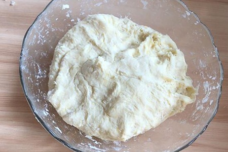 葱油饼怎么做松软好吃?葱油饼的家常做法柔软美味