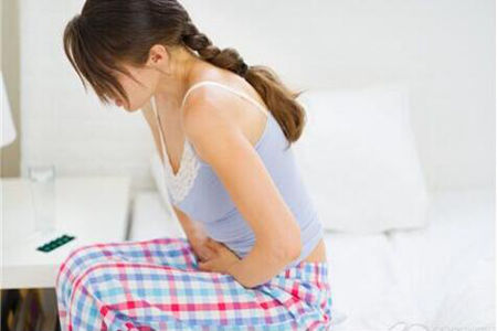 在经期的时候长痘痘怎么办？女人要掌握了