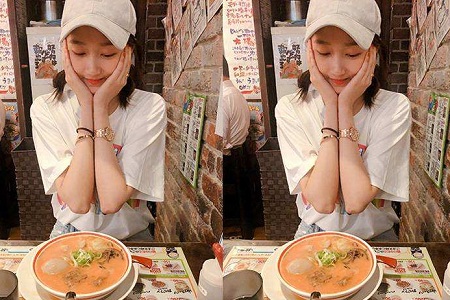 鹿晗关晓彤日本甜蜜约会 “一鹿彤行”难道她都不用上学吗