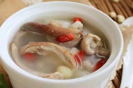 冬季养生食谱有哪些?这五个女生冬季养生汤煲汤食谱大全