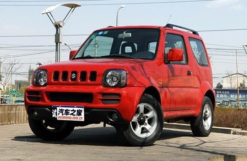 香车美女  购车品味体现女性外衣