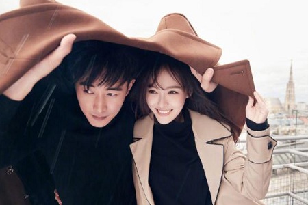 准妈妈唐嫣孕后照曝光 四肢纤细漫画腿抢镜少女感爆棚