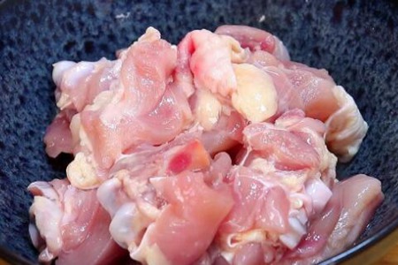 年夜饭辣子鸡怎么炒才好吃？辣子鸡的制作方法及步骤