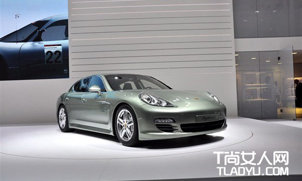保时捷 Panamera S Hybrid 全球首演