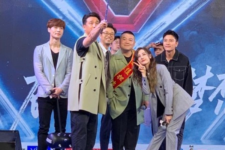 《极限挑战》张艺兴迪丽热巴组CP？网友：根本就不可能