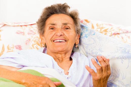 老年痴呆的症状有哪些呢?这四个症状做子女的要留意