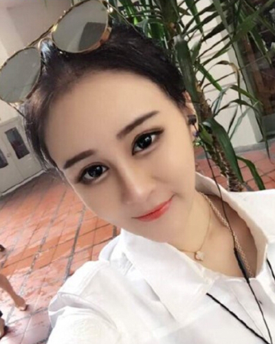 社会你球姐赵本山女儿奢侈生活