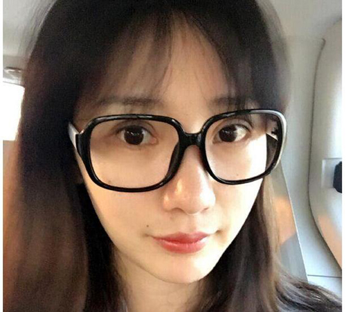 卸妆后的美女明星们真实面目