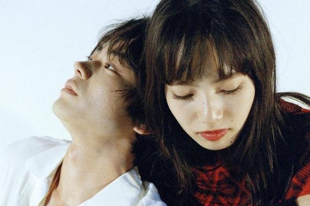 菅田将晖小松菜奈恋情曝光，权志龙只是个“烟雾弹”？