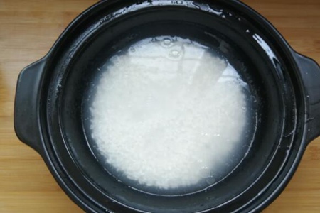 煲仔饭怎么做才好吃?家常煲仔饭的做法鲜香味美