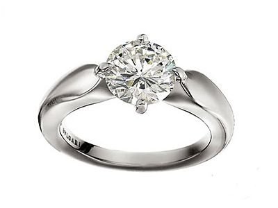 顶级钻戒 怀抱一种最美好的梦想