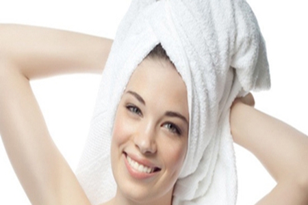 了解坐月子洗头的真相,这五大注意事项需谨记