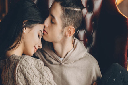 夫妻一旦闹到法庭还能挽回吗？这五个闹离婚的夫妻和好迹象