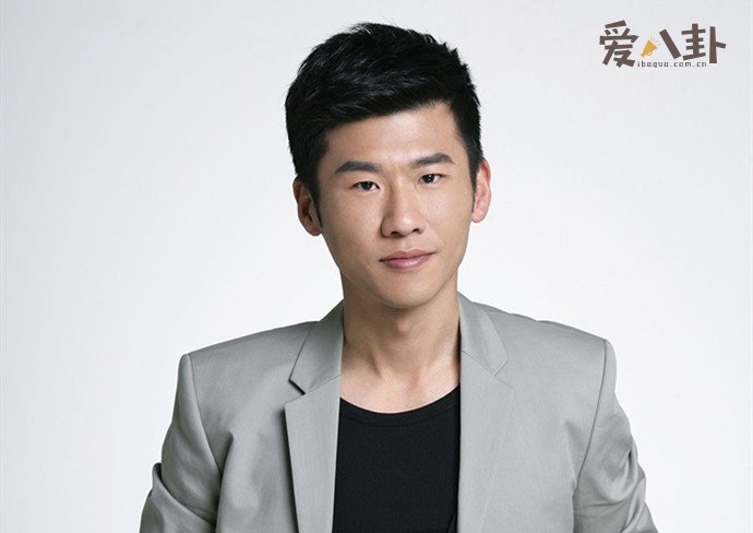 王馥荔的儿子是谁?起底王骁个人资料他是怎么走红的？