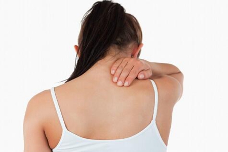 得了颈椎病怎么办?这5个小方法缓解颈椎病