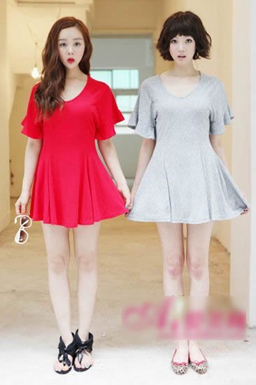 夏日逛街姐妹装赚足回头率