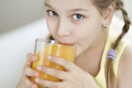 儿童食品真是危害身体，这三款儿童食品尽量不要吃
