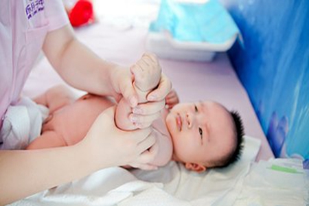 产后要怎么科学护理?学好产后护理知识新手爸妈不慌张