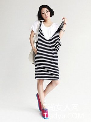 超宽松的休闲连衣裙