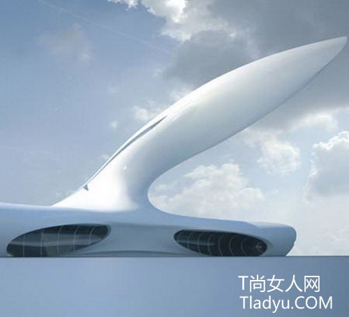 Jet House 在海天交接处腾飞