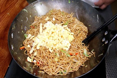 炒面的做法，炒面家常的做法鲜香味美