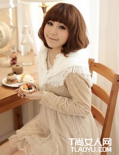 超仙的蕾丝裙让你惹人怜爱