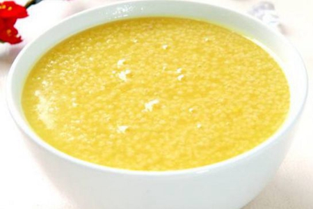 女性吃小米粥的功效与作用,小米粥还有减肥效果