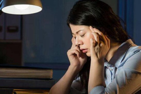 熬夜对身体的危害有哪些?这四个长期熬夜的后果及时改善