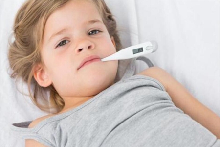 孩子反复感冒怎么办？爸妈要注意孩子生活中合理穿衣