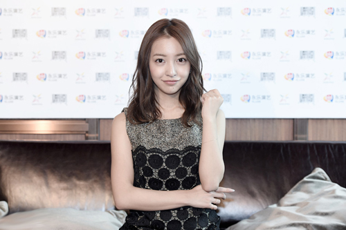 板野友美下海了吗