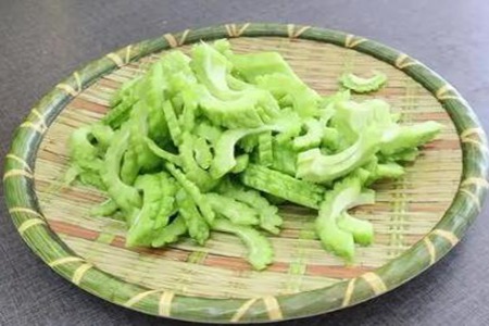 高血压吃什么水果和蔬菜降压最快?这五个食物天然降压食物