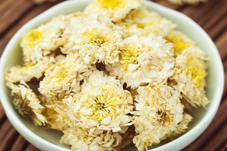贡菊的功效与作用,这五个女人贡菊泡水喝的好处