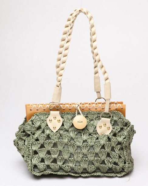 今夏流行新元素 首选藤编包包