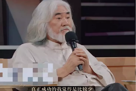 张纪中资料揭秘,拒绝流量明星称修养差,千玺行动证明我不