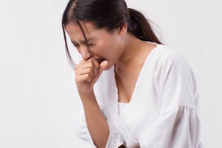 干咳是什么原因?这六个原因得赶紧治疗改善